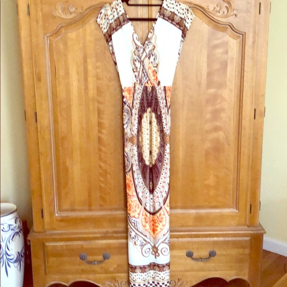 Jessica Taylor Dresses & Skirts - Lovely Summer Maxi Dress in Size M